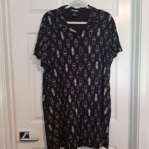 Loose button up shirt dress with coffin pattern